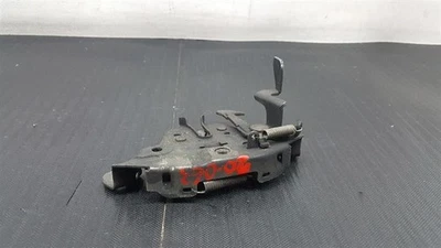 2007 尼桑 QUEST HOOD LATCH 原始设备制造商 65601-5Z000 — 第 1/4 张图片
