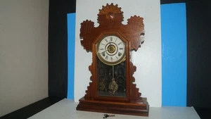 Antique INGRAHAM TULIP Gingerbread Wind Up Pendulum Wood Mantel Clock with Key - Picture 1 of 14