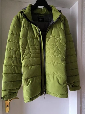Winterjacke Damen Größe 46 mit Kapuze zum Abnehmen  - Bild 1 von 4