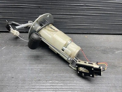 Suzuki GSXR750 2013 bomba de combustible, bomba de tanque de gasolina, #9325 Foto 1 de 4