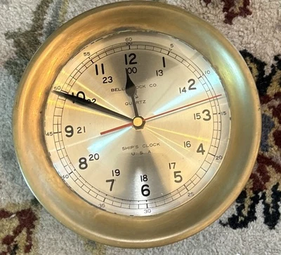 Reloj de barco Bell de latón funcionando 7 pulgadas x 7 pulgadas  Foto 1 de 4