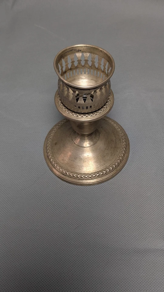 Antiguo candelabro de plata de ley Rogers reforzado con peso 3001 Foto 1 de 4