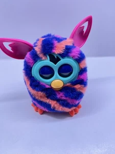 Hasbro Furby Boom 2012 Sunny Stripes, juguete interactivo complementario - Imagen 1 de 3