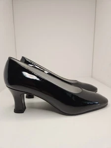 Delman Classic Heel Pumps Black Patent Leather Slip On Shoes Size 6 1/2 M - Picture 1 of 11