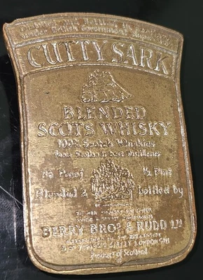 Fivela de cinto vintage década de 1970 CUTTY SARK uísque escocês latão sólido bourbon WESTERN - Imagem 1 de 4