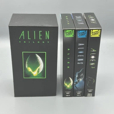 Vintage 1993 Alien Trilogy VHS Box Set VTG Horror Sigourney Weaver EUC Scary - Image 1 of 4