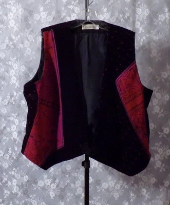 Vintage 90s Velvet Vest 1990s Black Tapestry Boho Hippie Whimsigoth Size Large - Image 1 of 4
