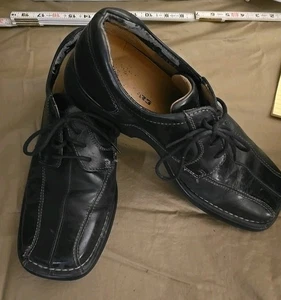 Men's Size 10 Sketchers Black Leather Square Toe Shoes - Picture 1 of 8