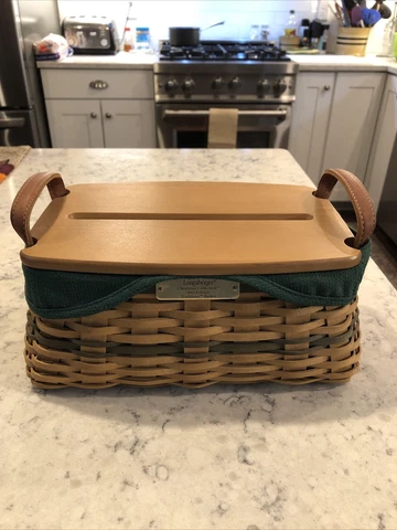 Longaberger 2002 Christmas Traditions Basket, Lid, Protector w/Ribbon Dowel Cover