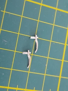 2x Door Handles Model Spare Parts Ferrari, Mercedes Diorama 1:24 Scale NEW - Picture 1 of 5