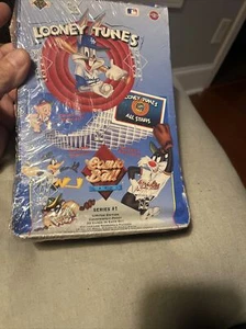 1990 Upper Deck Looney Tunes Comic Ball Series 1 Baseball Sealed Box 36 Packs - Picture 1 of 3