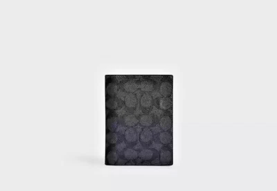 - Nuevo - Estuche para tarjetas de pasaporte unisex Coach en lona exclusiva, precio de venta sugerido por el fabricante $150 Foto 1 de 4