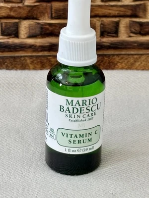 Nuevo SUERO MARIO BADESCU VITAMINA C Tamaño Completo Iluminador Manchas Oscuras Piel Uniforme  Foto 1 de 4