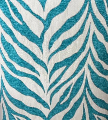 Tela de tapicería abstracta animal print - azul verde azulado y marfil 36" x 30" Foto 1 de 4