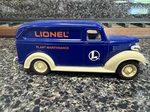 ERTL/Lionel/1938 Chevvrolet furgoneta de reparto Lionel mantenimiento de planta - Imagen 1 de 7
