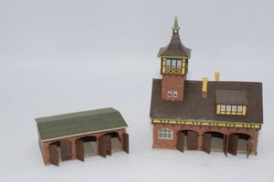 Vollmer HO 21398 + 21359 Feuerwehrgerätehaus mit Garage--71-- - Bild 1 von 2