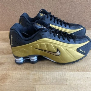 Talla 7.5 - Nike Shox R4 Negro Metálico Dorado W - Imagen 1 de 5