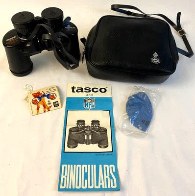 Vintage Tasco 6x–12x32 Zoom Binoculars Model 102 w/ Case & 1970s NFL Booklet - Image 1 of 4