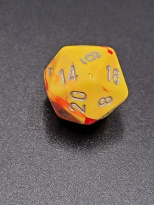 Chessex D20 Die Polyhedral Festive Sunburst  Red Yellow Silver Numbers Wargaming - Picture 1 of 4