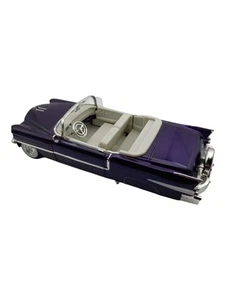 JADA HOLLYWOOD RIDES 1956 CADILLAC ELDORADO ELVIS PURPLE 1:24 Loose - Picture 1 of 6