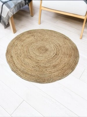 Round Jute Rug Rustic Hand Woven Mat Braided Natural Mat Circle 150 cm Faulty - Image 1 of 4