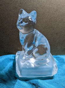 Cat Kitten Clear Lead Crystal Figurine on Frosted Glass - Picture 1 of 8