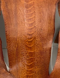 Straußenbeine Hautleder, Kastanie Farbgrad A und B - Bild 1 von 7