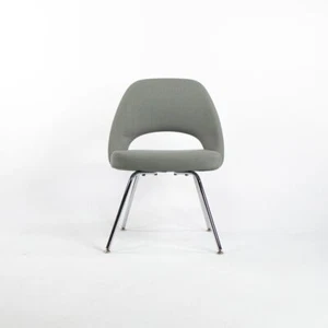 2000er Eero Saarinen für Knoll Executive Beistellstuhl in blauem Stoff 10x lieferbar - Bild 1 von 12