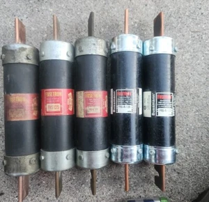 5 Pcs Bussmann FUSETRON FRS-R125 600V Electrical Fuse - Picture 1 of 3