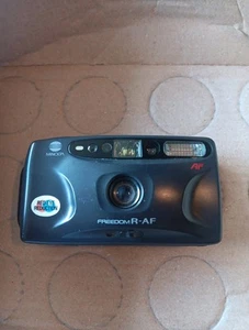 Minolta Freedom R-AF Camera 35mm WORKING - Picture 1 of 7
