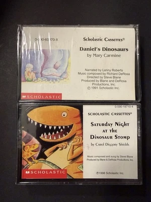 Scholastic Daniels Dinosaur & Dinosaur Stomp Story Book Cassette Tapes-NEW-NOS Foto 1 de 4