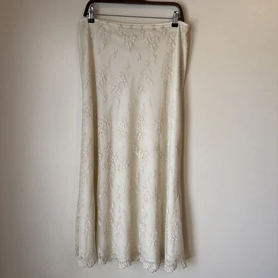 Vintage Newport News Maxi Skirt Size 16 Ivory Lace Fairy Boho Event Wedding 90s - Image 1 of 4