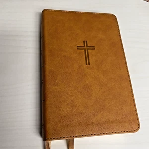 CSB Personal Size Bible, rust/brown Leathertouch, Holman, SMYTH sewn binding - Picture 1 of 6