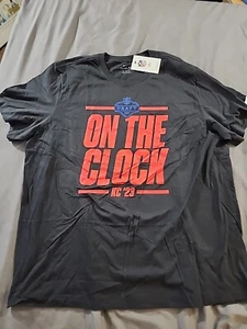 NWT Nike Tee Men’s NFL 2023 On The Clock Kansas City Chiefs 23 Size 2XL - Picture 1 of 6