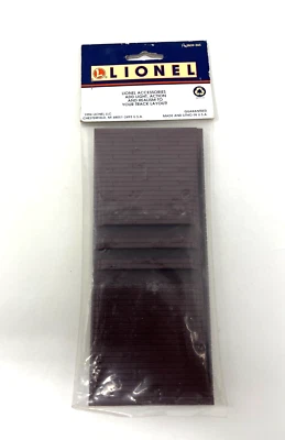 Lionel 6-12839 O / 027 Scale Grade Crossing (Set of 2) - Image 1 of 2