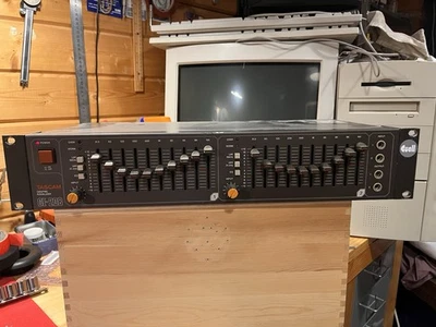 TASCAM GE-20B PRO GRAPHIC EQUALIZER. 2X 10 BAND - Imagen 1 de 4