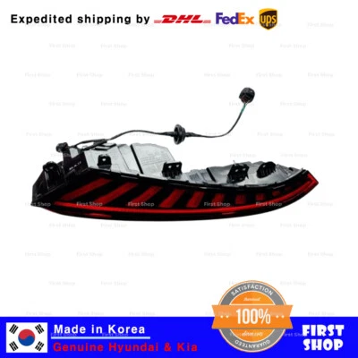 OEM Rear Outside RH Tail Lights Lamp Assy 92402CV000 for Kia EV6 2021-2024 - Image 1 of 4