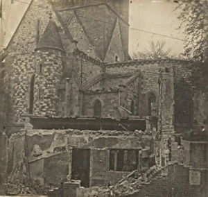 WWI War Photo 1916 Suippes Church Poilus Refuge - Picture 1 of 2