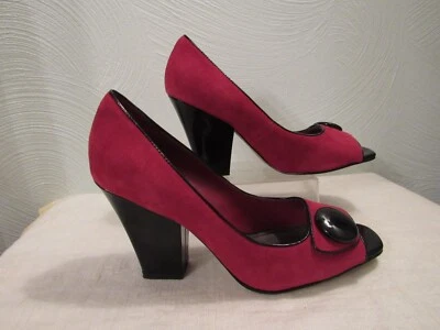 Franco Sarto Ginzi peep toe red suede W patent leather button & Cuban heels 6M - Image 1 of 4