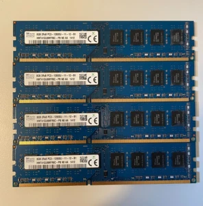 32 GB (4x8GB) DDR3 UDIMM RAM - SK HYNIX HMT41GU6MFR8C-PB - 2Rx8 PC3-12800U - Bild 1 von 1