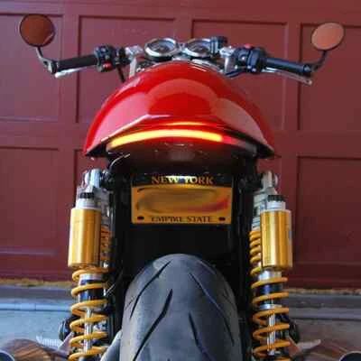 Triumph Thruxton R 1200 2016 + Fender Eliminator Kit + Integrated Signals NRC Foto 1 de 4