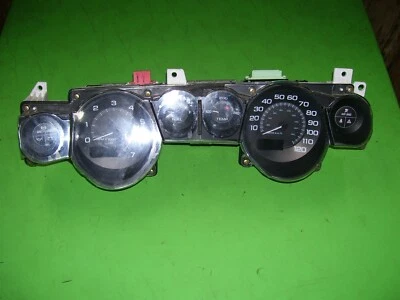 Cuadro de instrumentos velocímetro Buick Riviera 1997 98 99 25640165 medidores tablero Foto 1 de 4