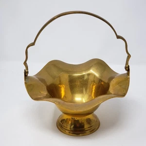 Vintage Brass Basket with Moveable Handle Ruffled Edge - Picture 1 of 10