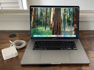 GRAY 2019 APPLE MACBOOK PRO 16" 8CORE I9 2.4GHZ 32GB 1TB FLASH AMD RADEON 5500M - Picture 1 of 10