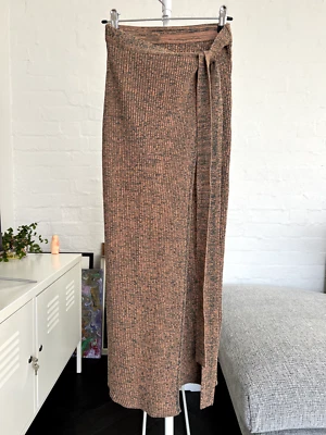 WOMEN’S KEEPSAKE 'LUNA' KNIT WRAP MIDI SKIRT - SIZE 6/XS - BNWT - image 1 of 4