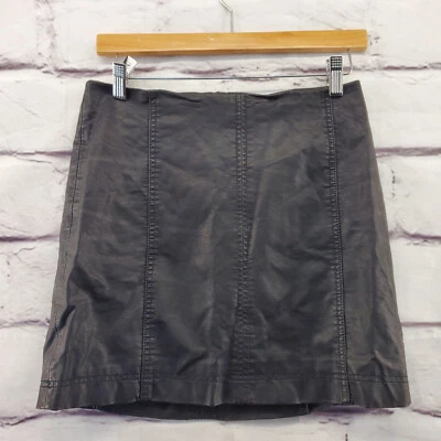 FREE PEOPLE Minifalda Mujer Pequeña Imitación Cuero Trasero Cremallera Forrada Negra Foto 1 de 4