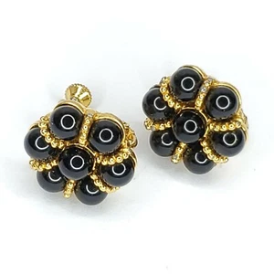 Vintage Napier Wreath Flower Earrings Black Beads Goldtone Screwback 3/4" - Picture 1 of 3