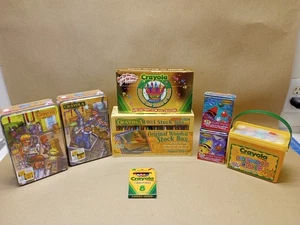 Crayola Ultimate Crayon Collection 1997-2003 de colección lata de cumpleaños número 100 y más - Imagen 1 de 22