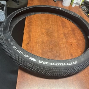 Schwalbe G-One Allround 27.5x2.8 Tubeless Gravel Tire - Versatile, Dual New - Picture 1 of 9
