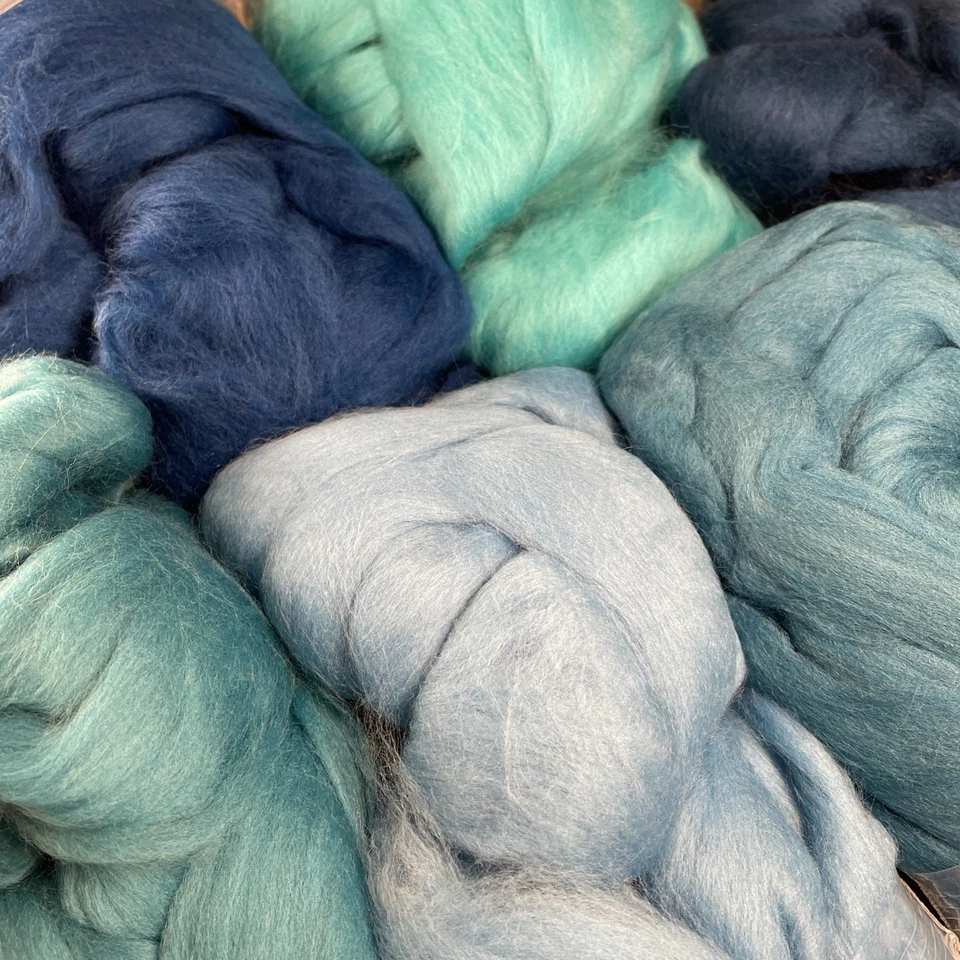 Blue MIX Wool Merino Top Roving Fiber Solids Spin/ Felting 5 x 4oz Ea + 2.3 oz - Image 1 of 4